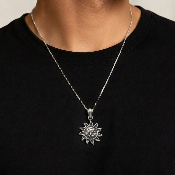 925 sterling silver sun pendant with detailed face design