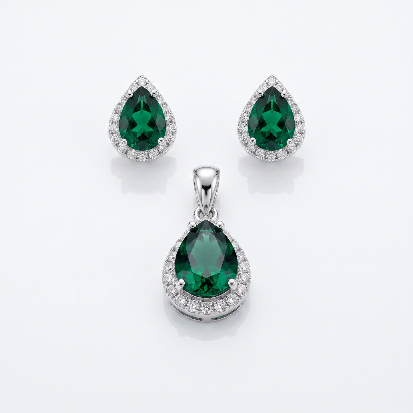 Little steps pendant set