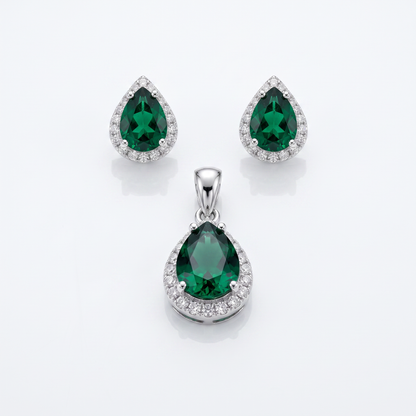 Little steps pendant set