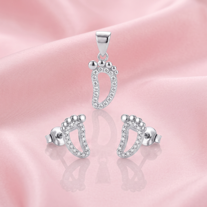 Little steps pendant set