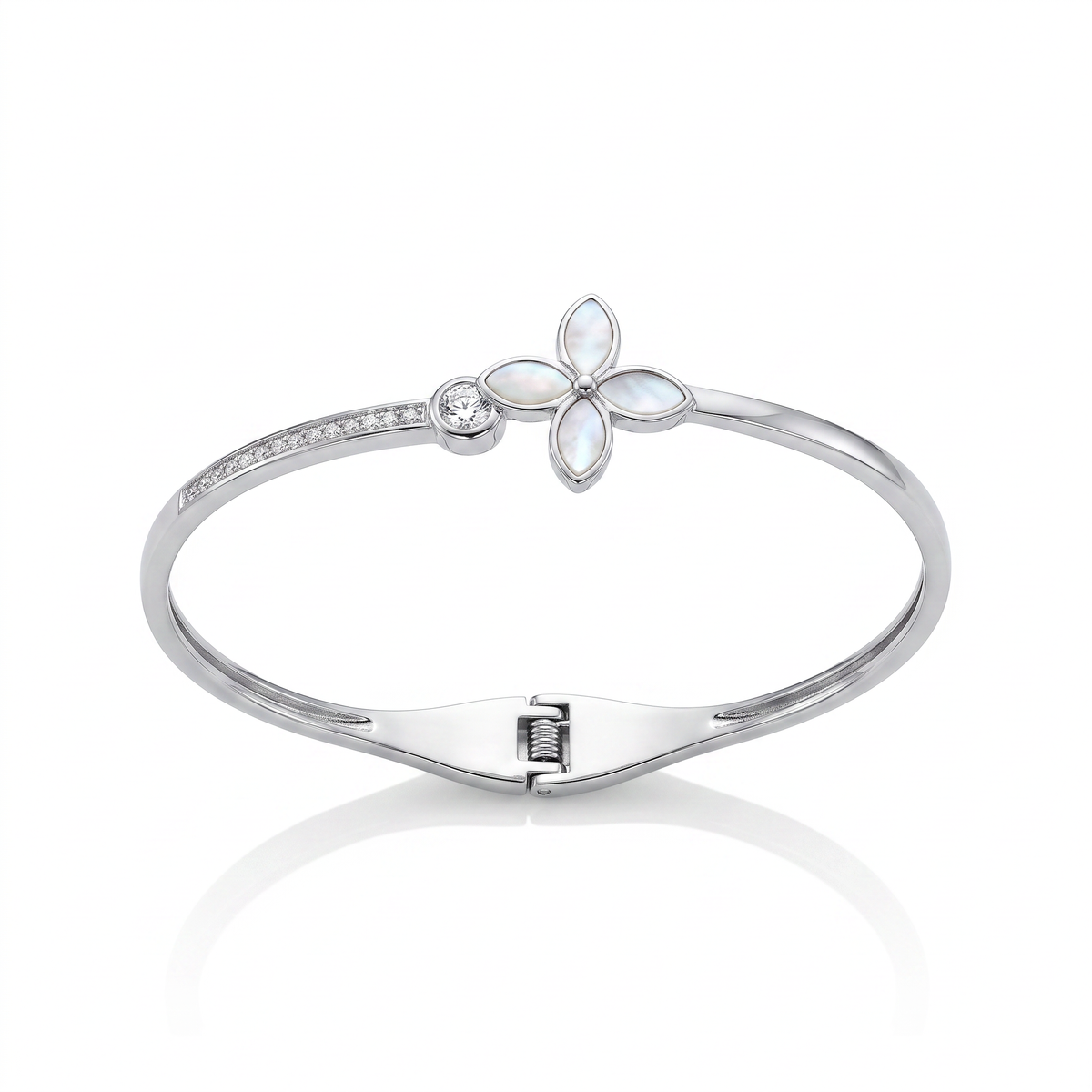 Ivory Bloom Adjustable Bracelet