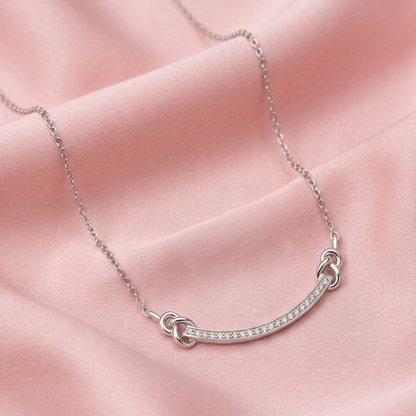 Serene Curve Bar Silver pendant with chain