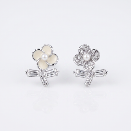 925 Sterling Silver Flower studs