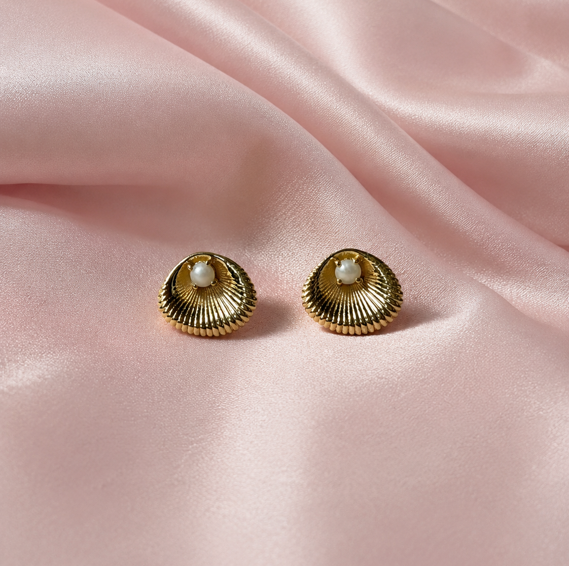 925 Golden Shell Studs